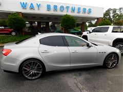2015 Maserati Ghibli 