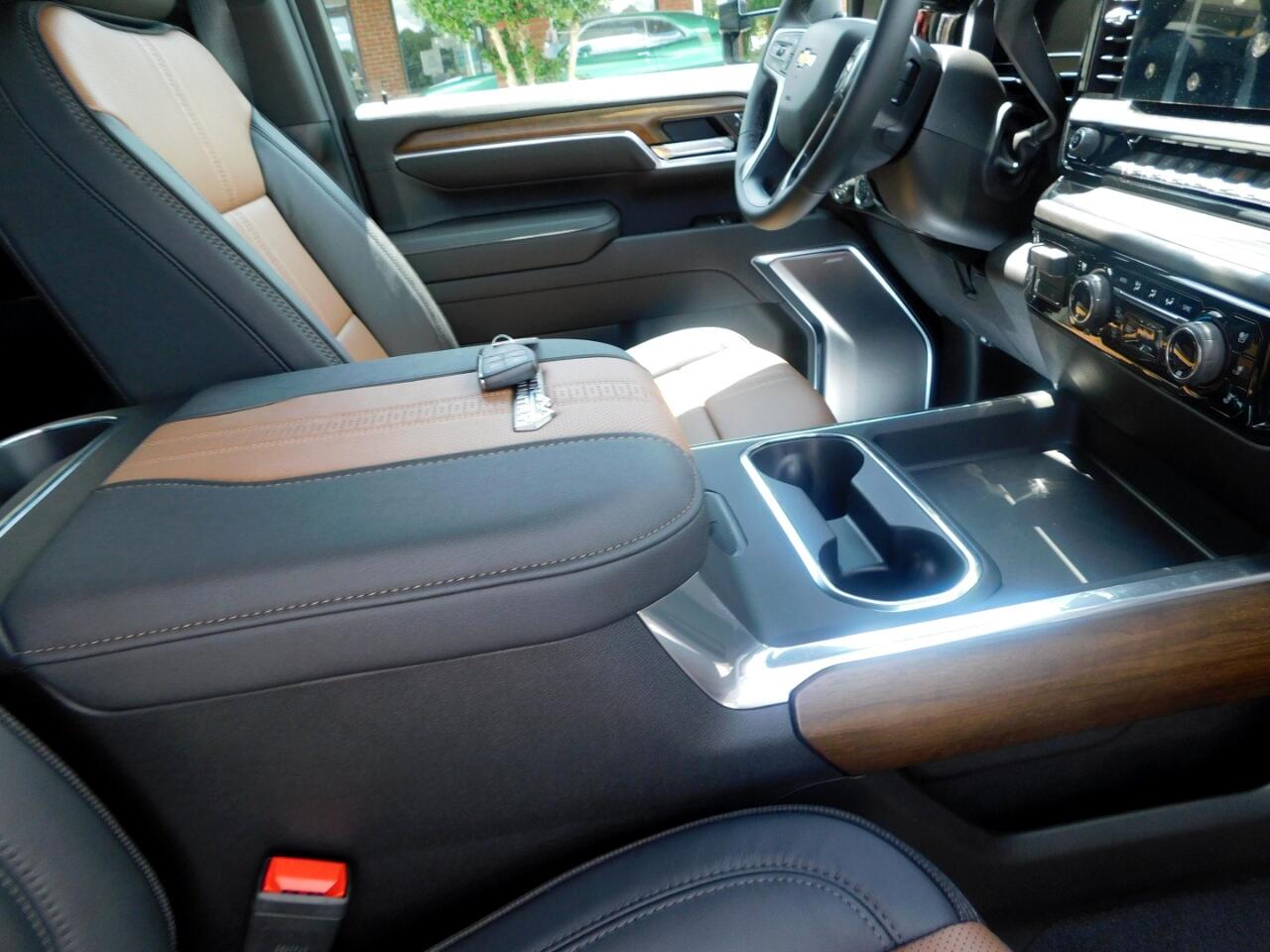 Chevrolet Silverado 2500HD  2025 Chevrolet Silverado 2500HD  2025