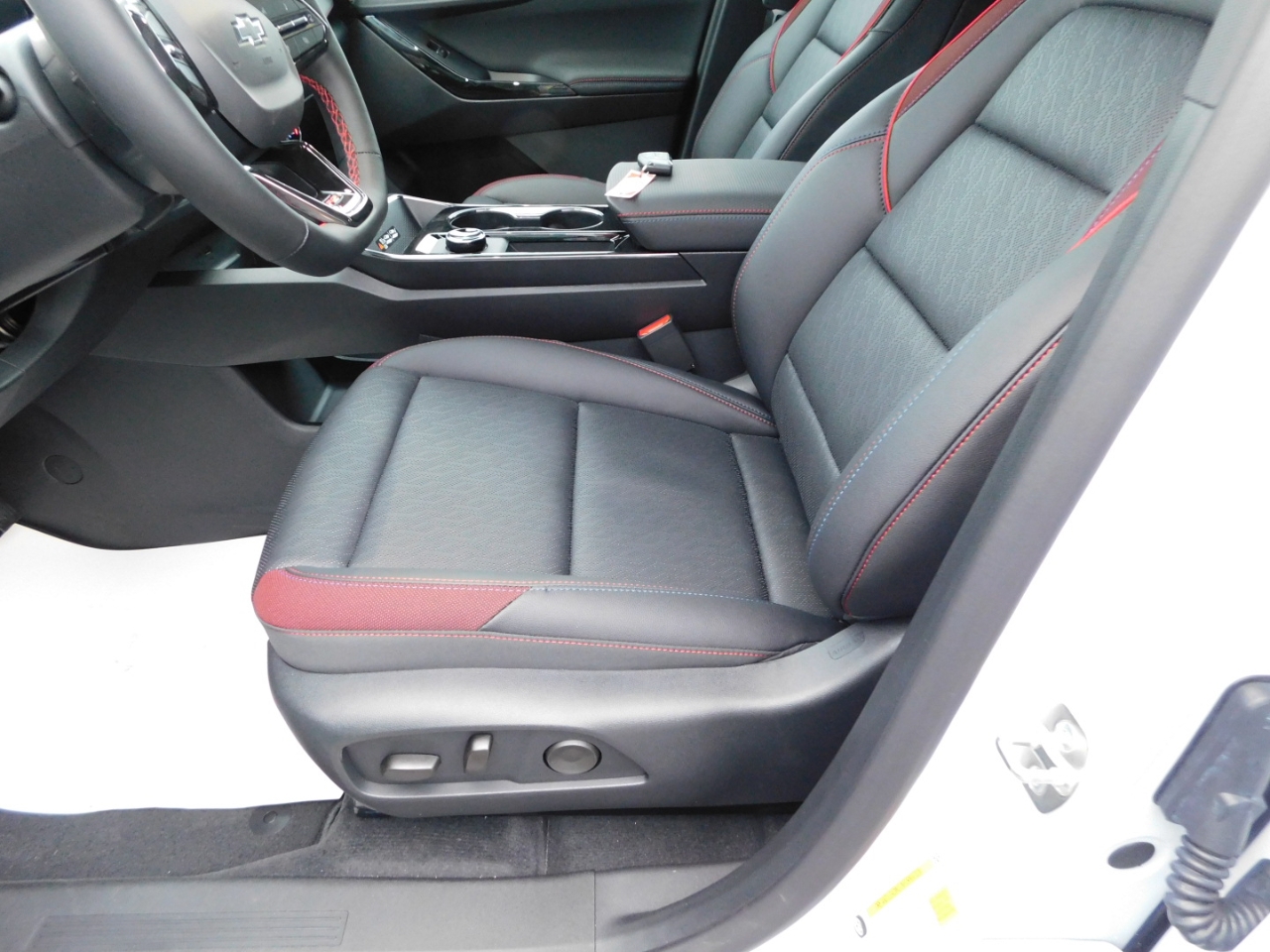 Chevrolet Equinox  2026