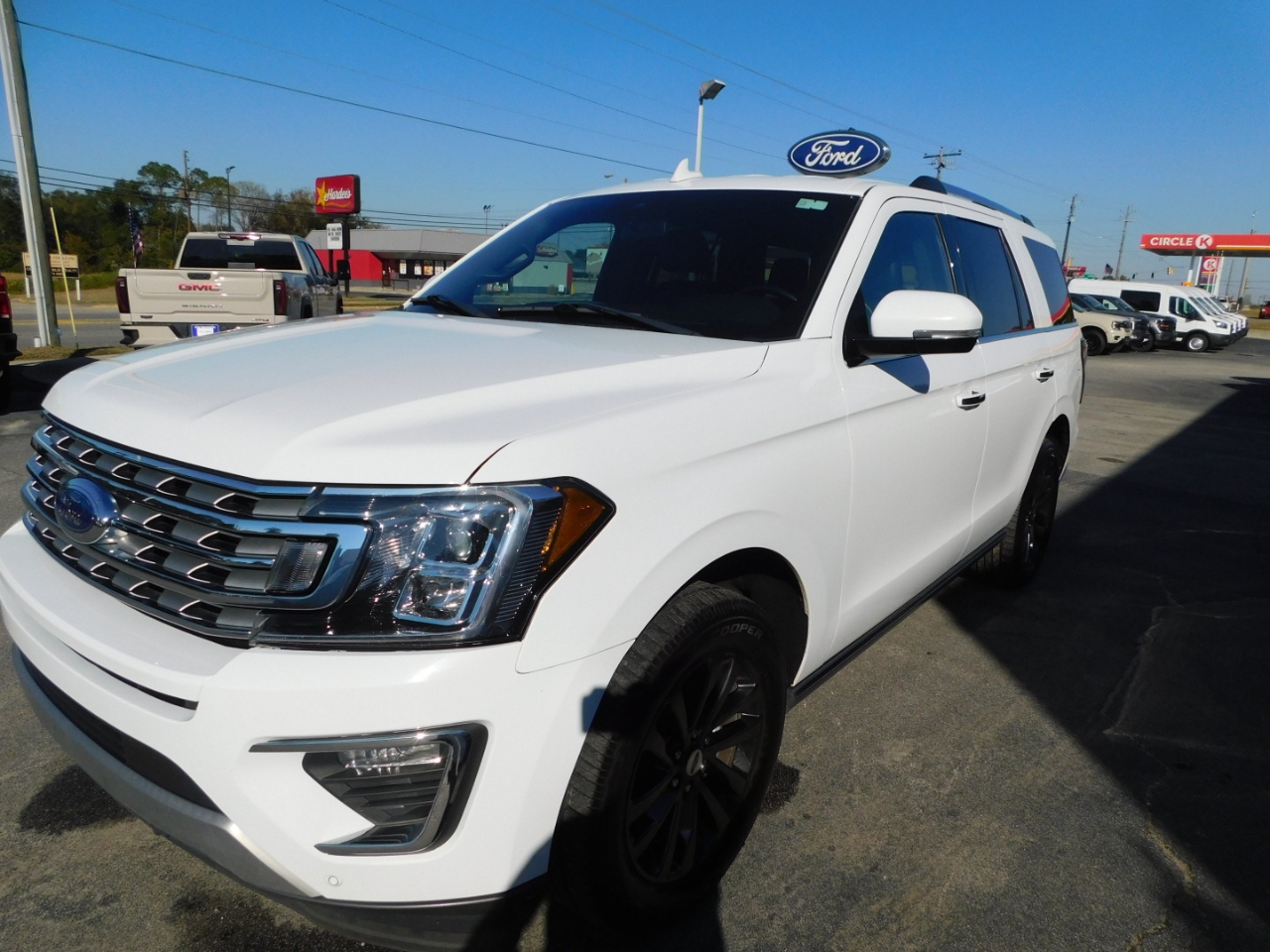 Ford Expedition  2021