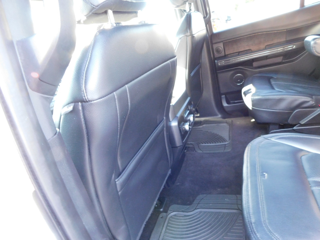 Ford Expedition  2021