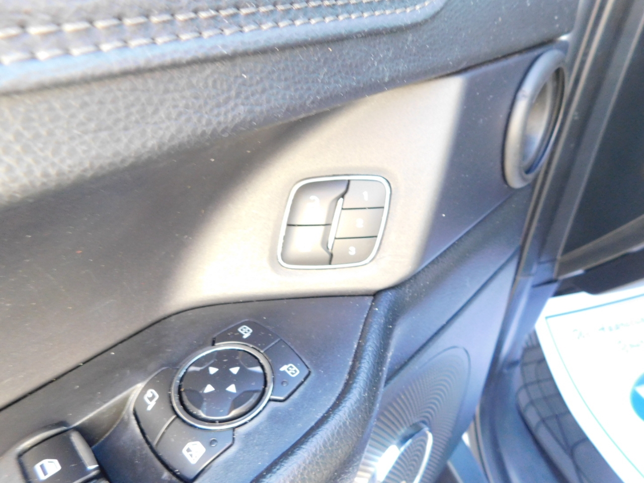 Ford Expedition  2021