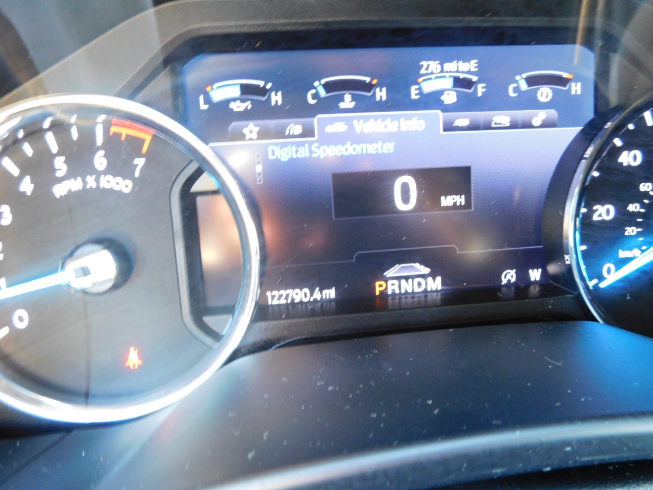 Ford Expedition  2021