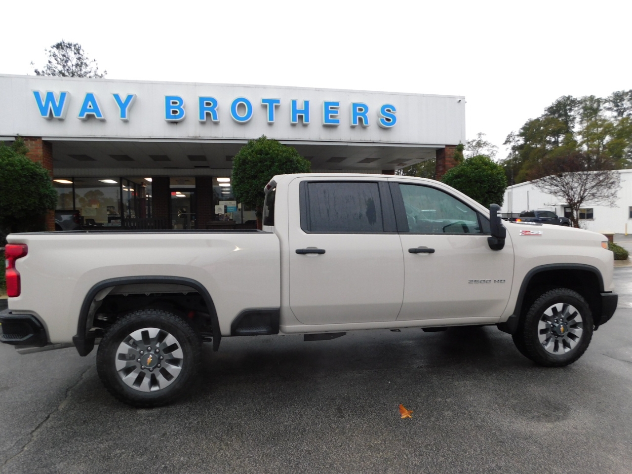 2026 Chevrolet Silverado 2500HD 4WD CREW CAB 159" CUSTOM