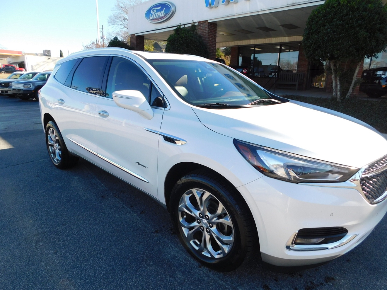 Buick Enclave  2018