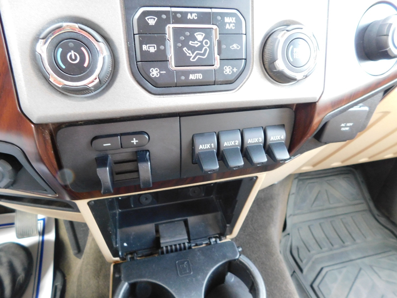 Ford Super Duty F-250 SRW  2016