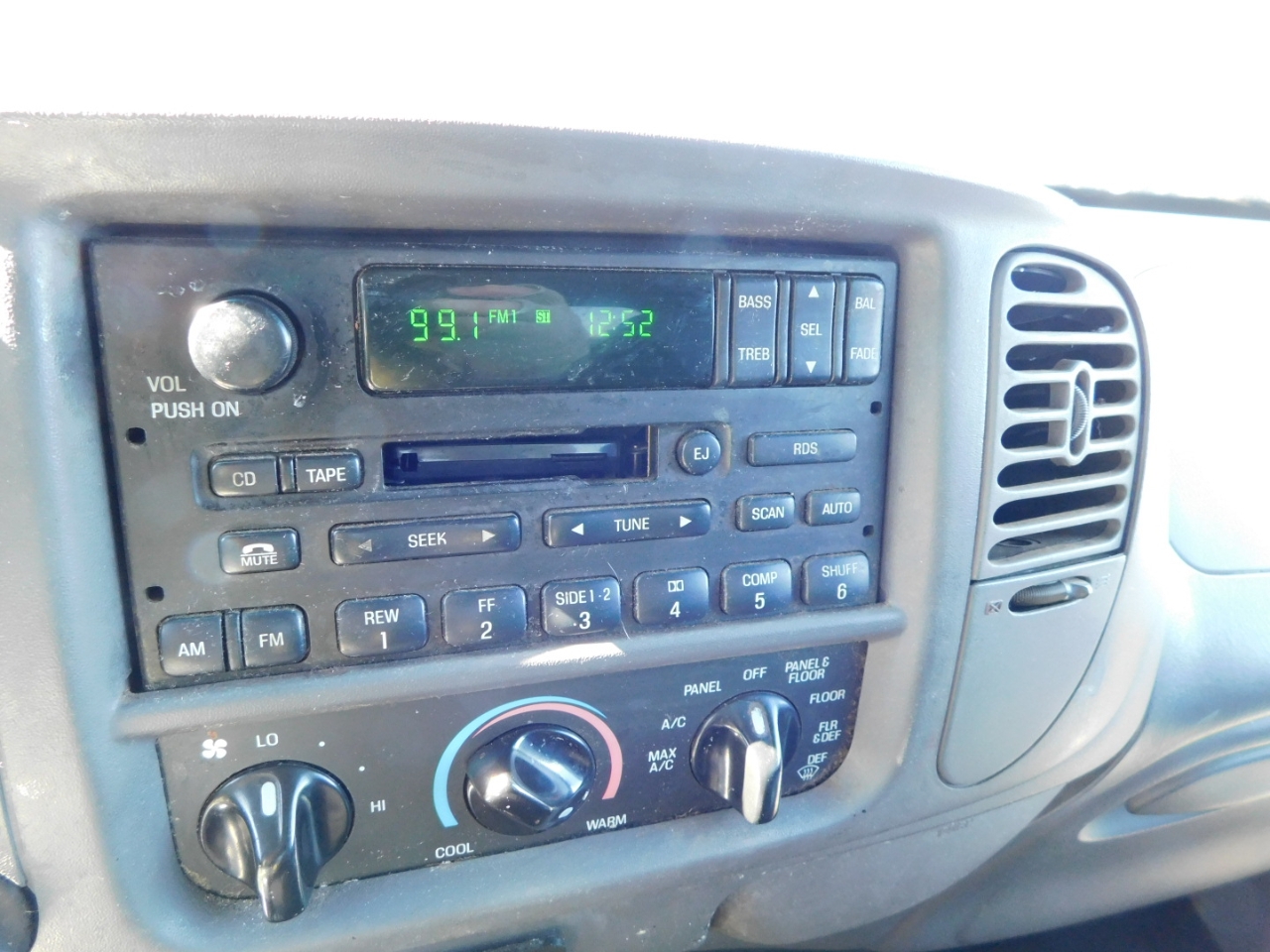 Ford F-150 SuperCrew  2001