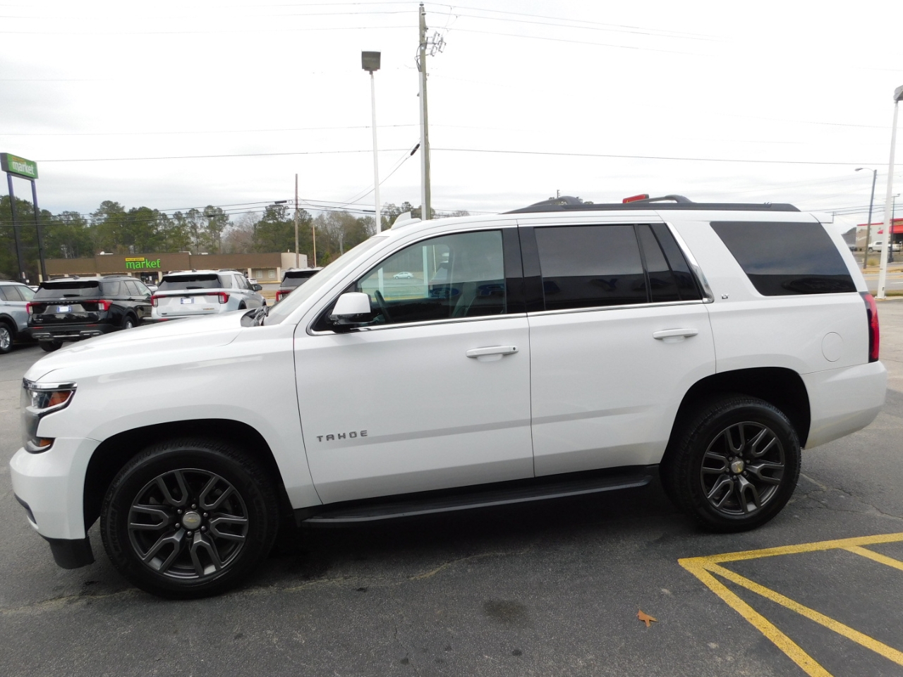 Chevrolet Tahoe  2018