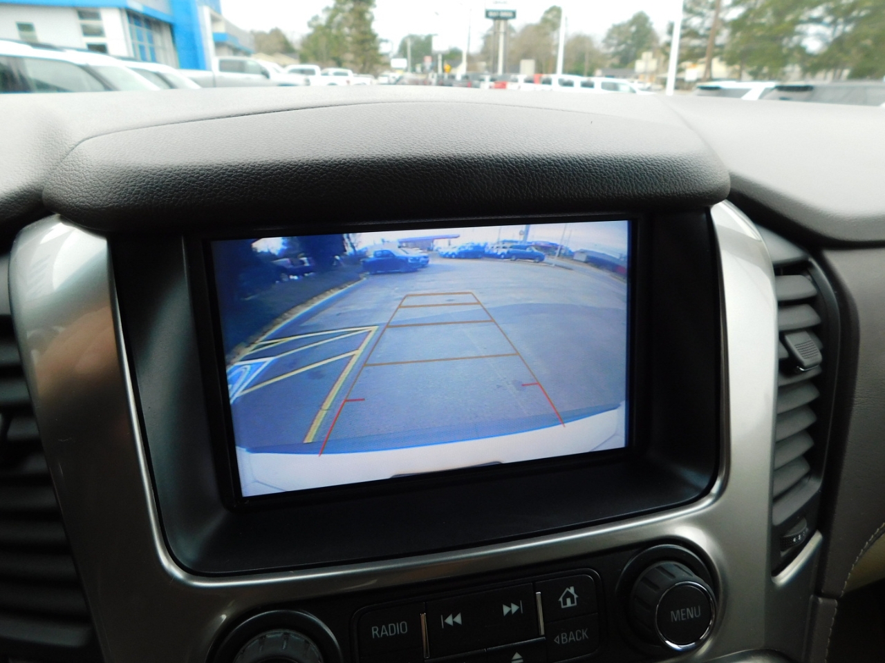 Chevrolet Tahoe  2018