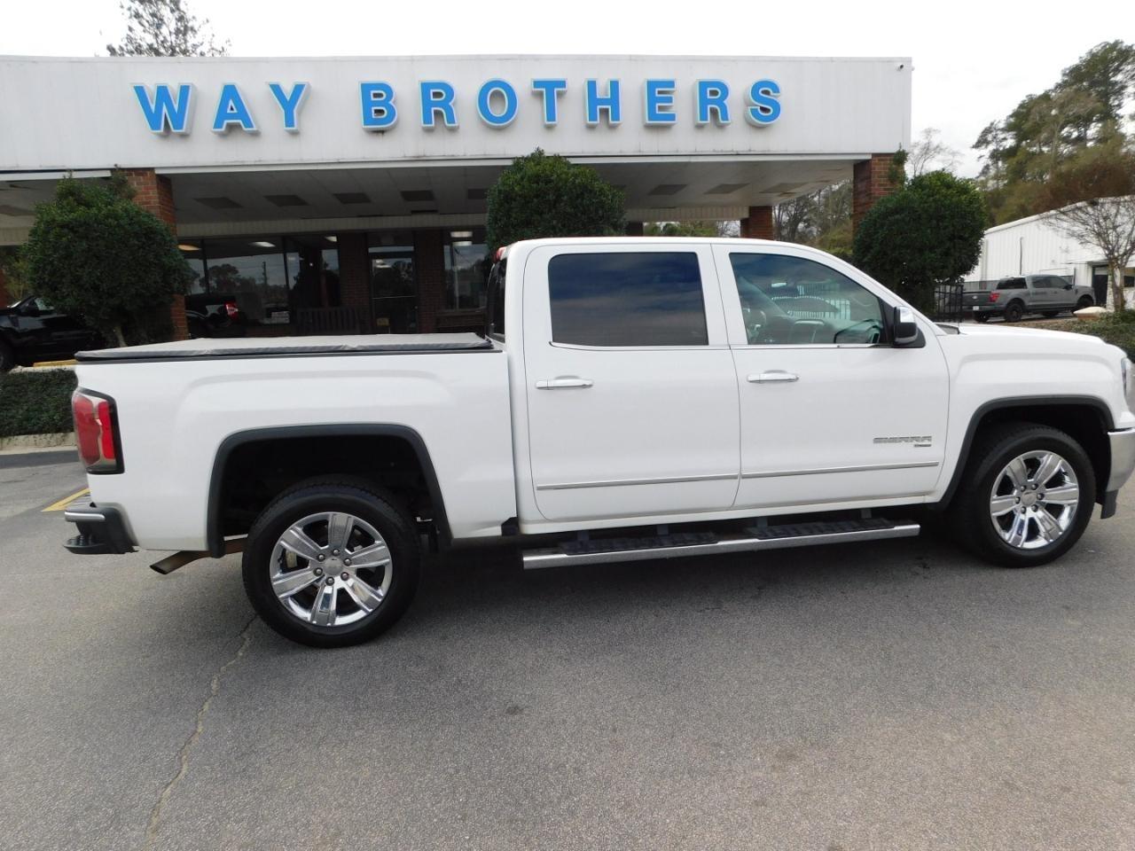 2018 GMC Sierra 1500 2WD Crew Cab 143.5" SLT