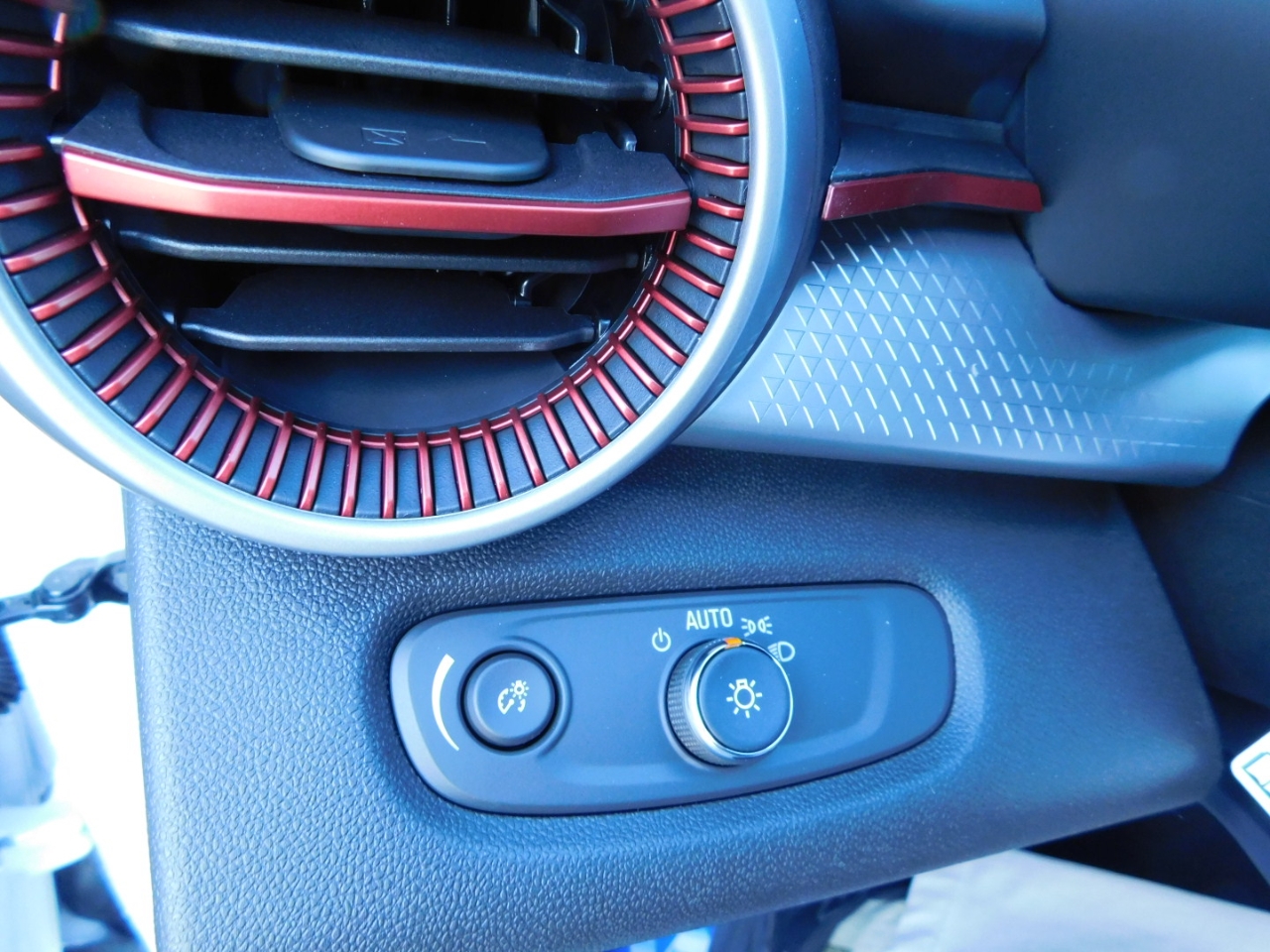 Chevrolet Trax  2026