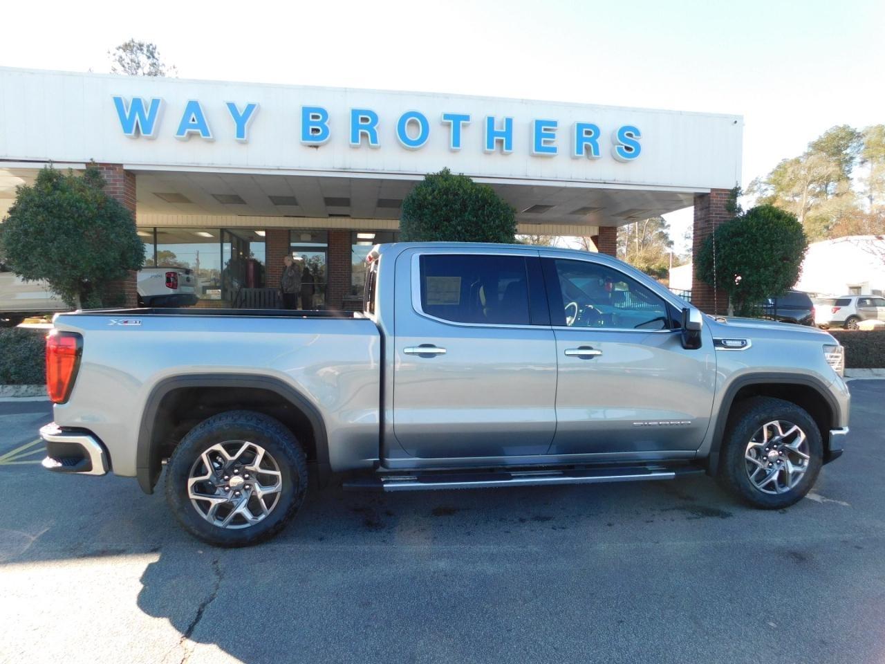 2026 GMC Sierra 1500 4WD CREW CAB 147" SLT