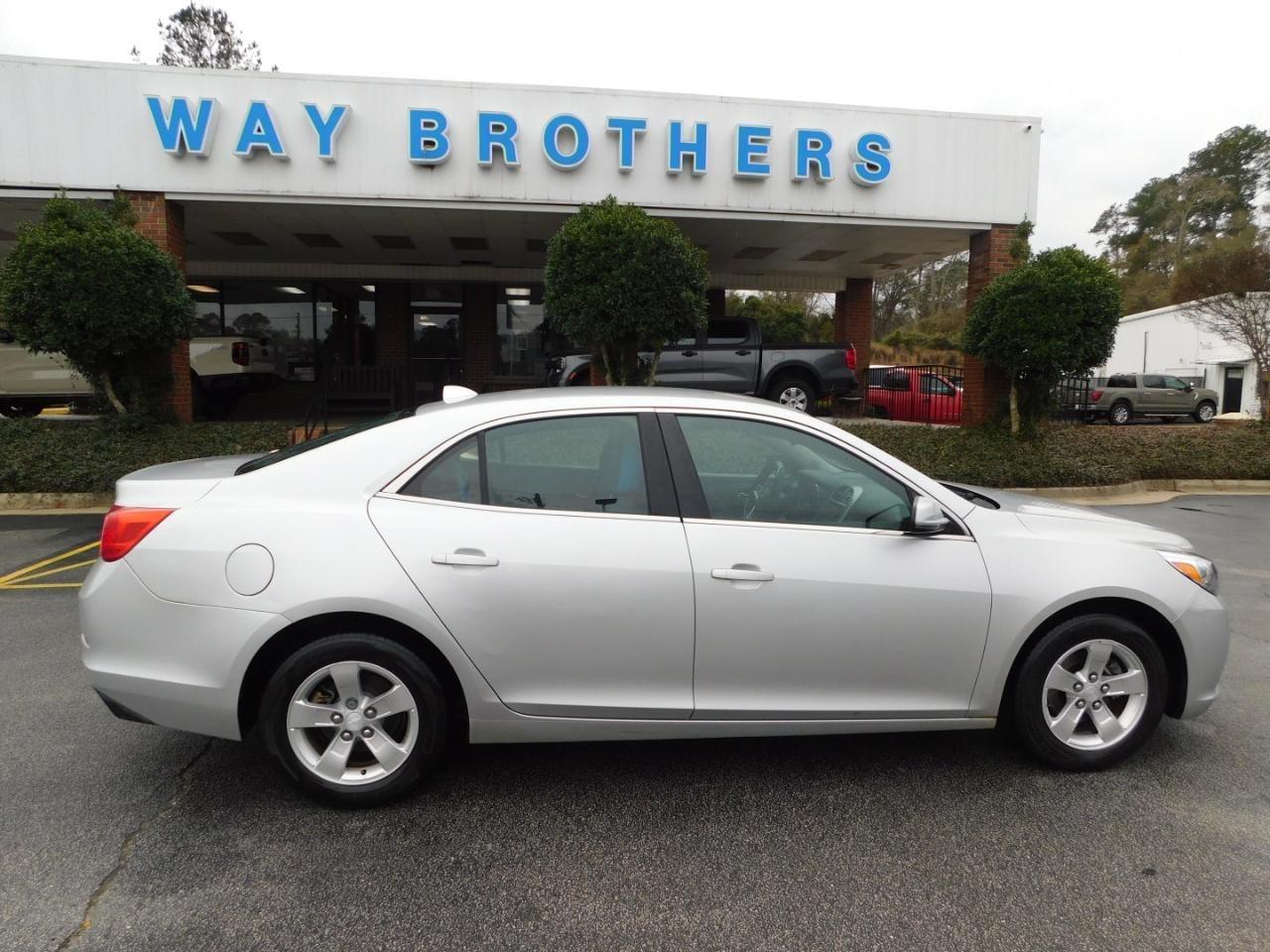 2013 Chevrolet Malibu 4dr Sdn LT w/1LT