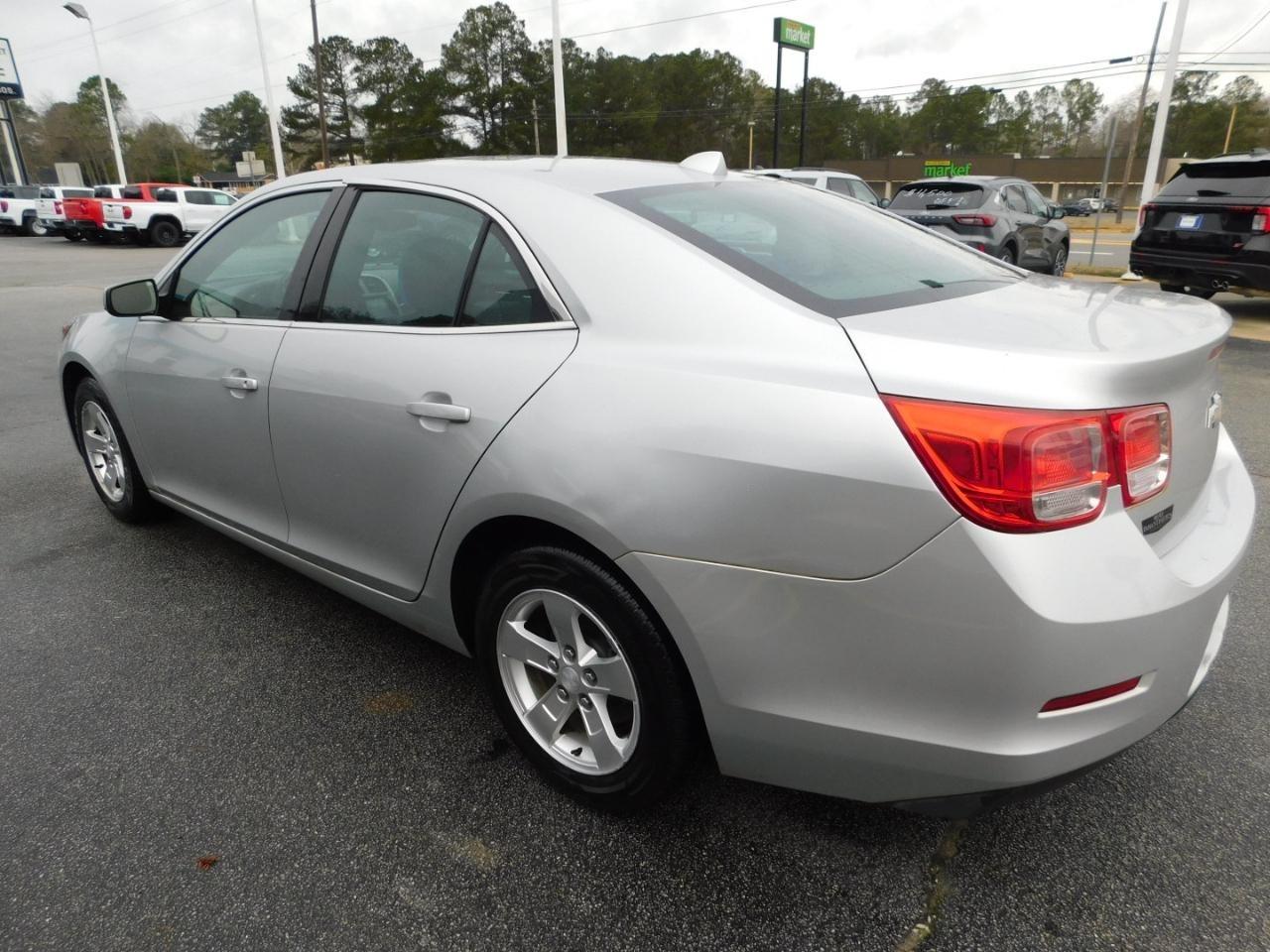 Chevrolet Malibu  2013