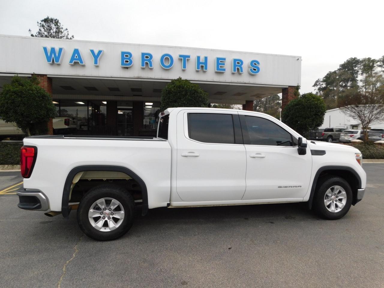 2020 GMC Sierra 1500 2WD CREW CAB 147" SLE