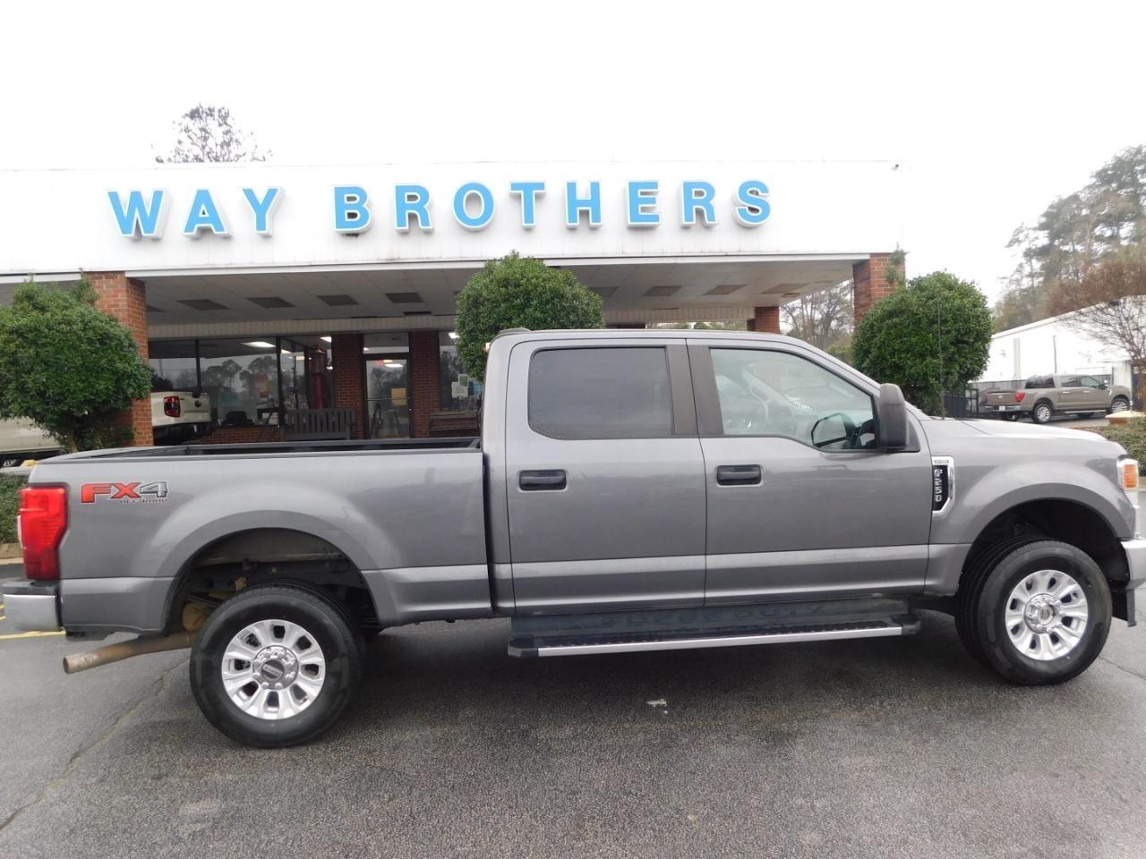 2021 Ford Super Duty F-250 SRW XLT 4WD CREW CAB 6.75' BO