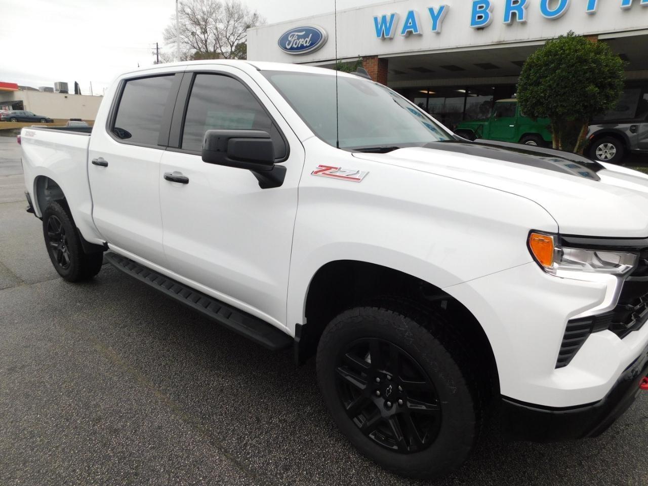 Chevrolet Silverado 1500  2026