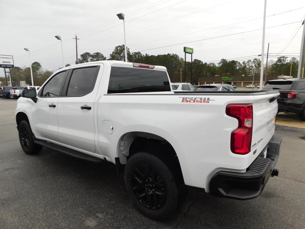 Chevrolet Silverado 1500  2026