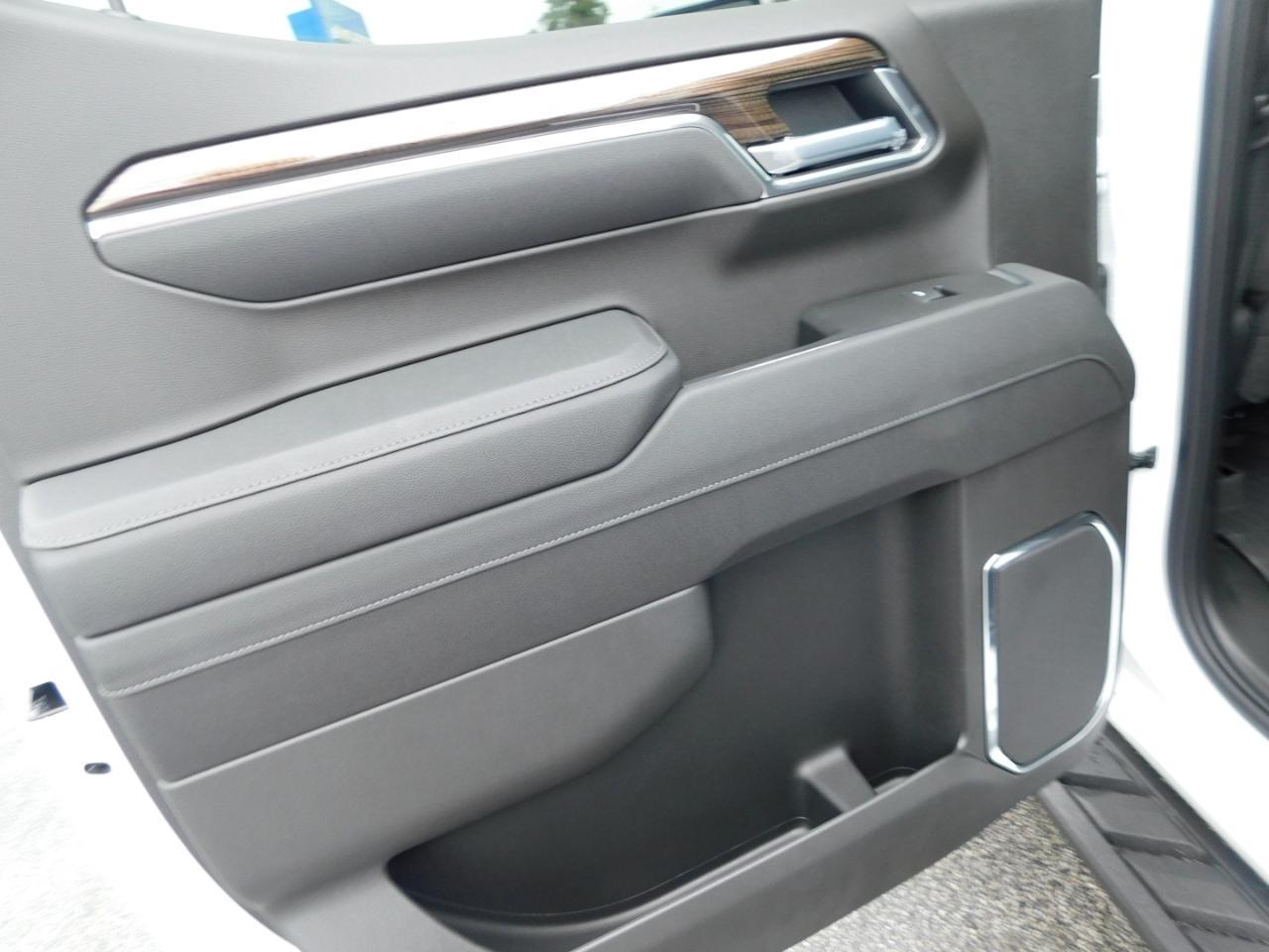 Chevrolet Silverado 1500  2026