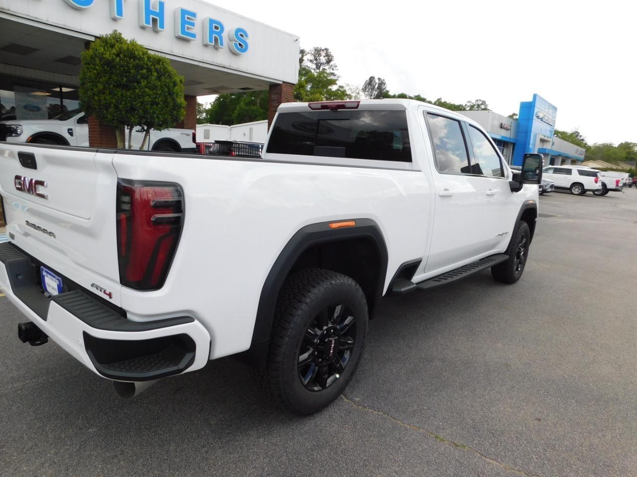 GMC Sierra 2500HD  2026