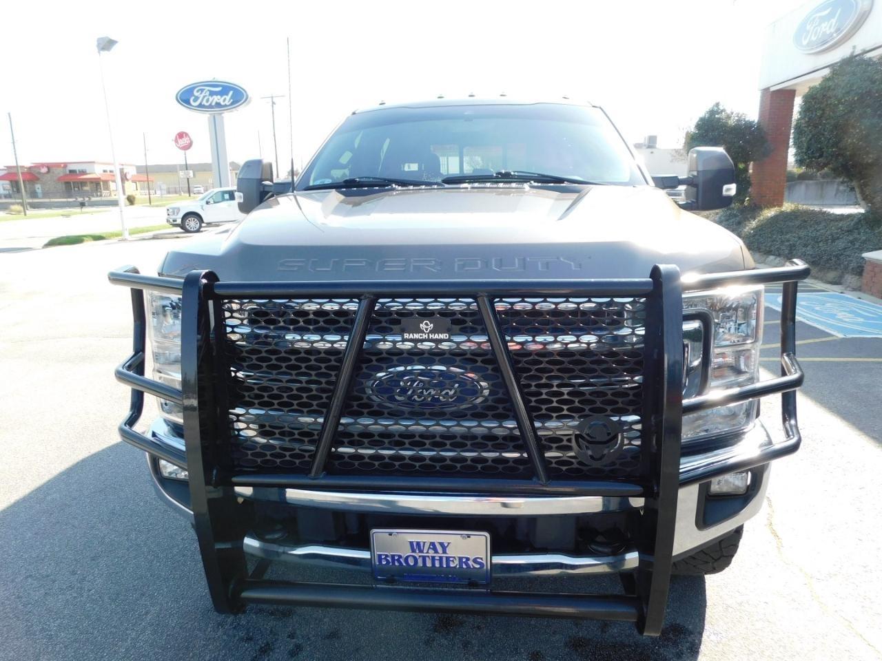 Ford Super Duty F-250 SRW  2022