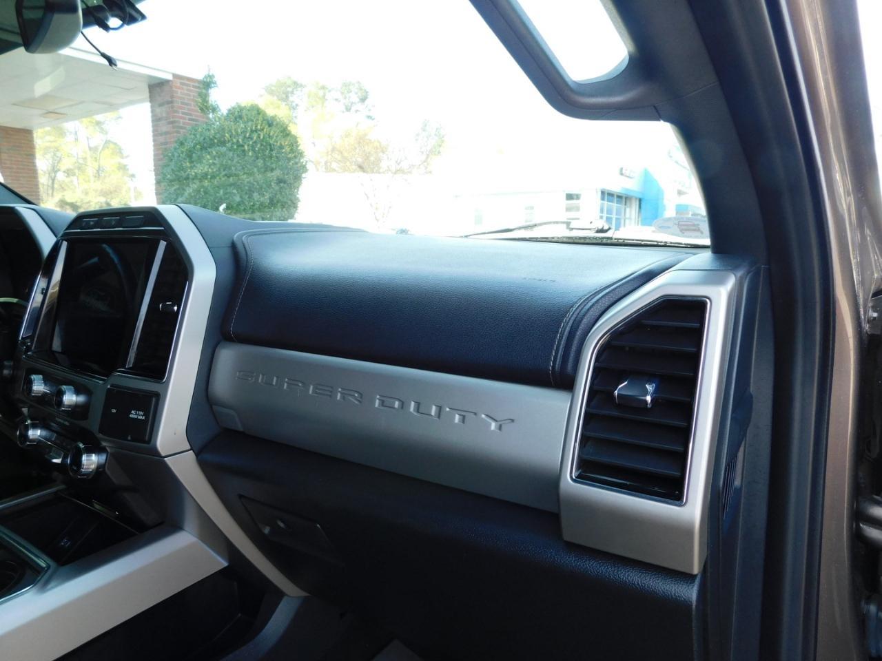 Ford Super Duty F-250 SRW  2022