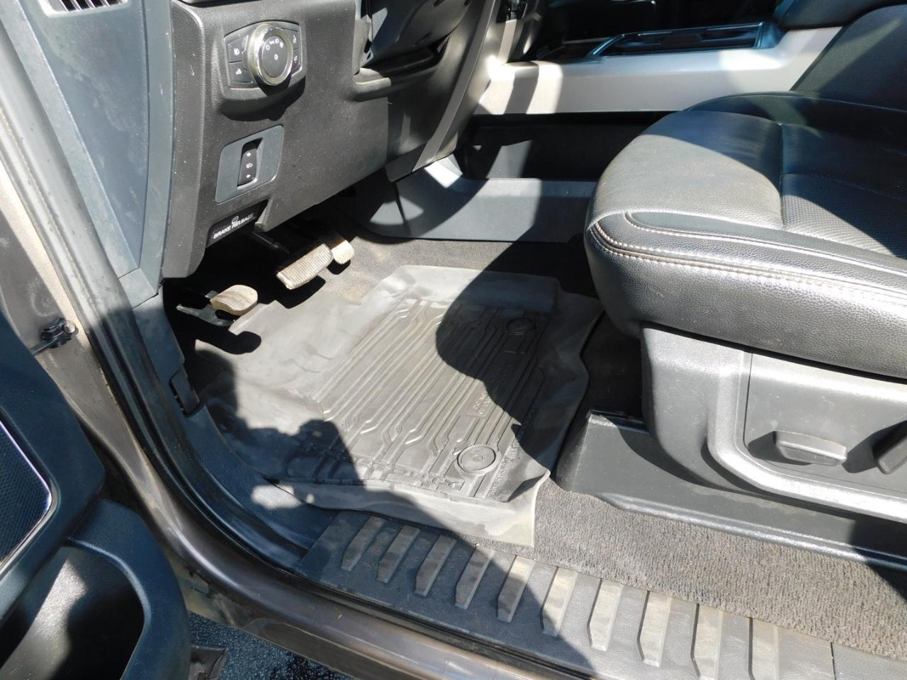 Ford Super Duty F-250 SRW  2022