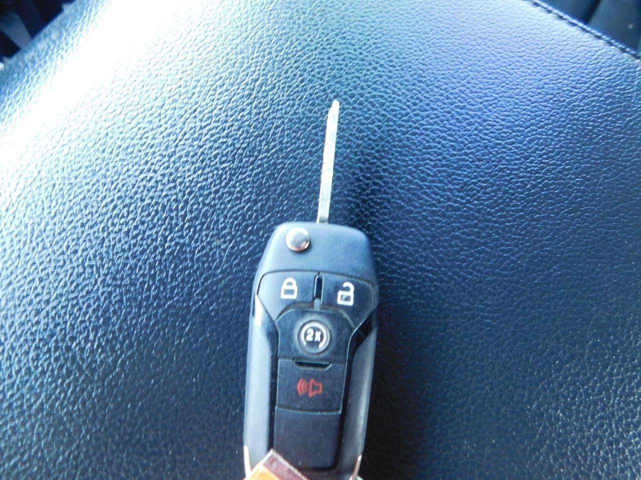 Ford Super Duty F-250 SRW  2022