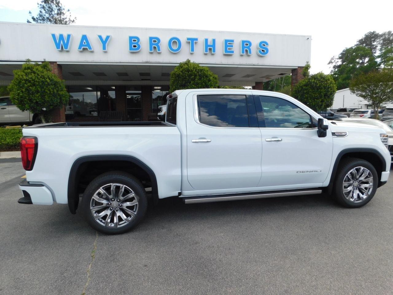 2026 GMC Sierra 1500 4WD CREW CAB 147" DENALI