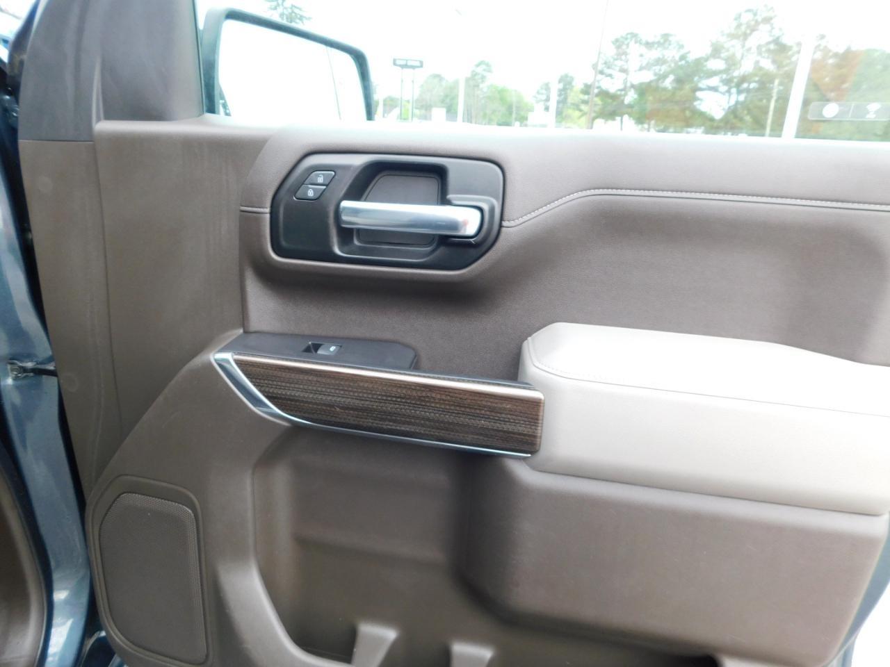 Chevrolet Silverado 1500  2020