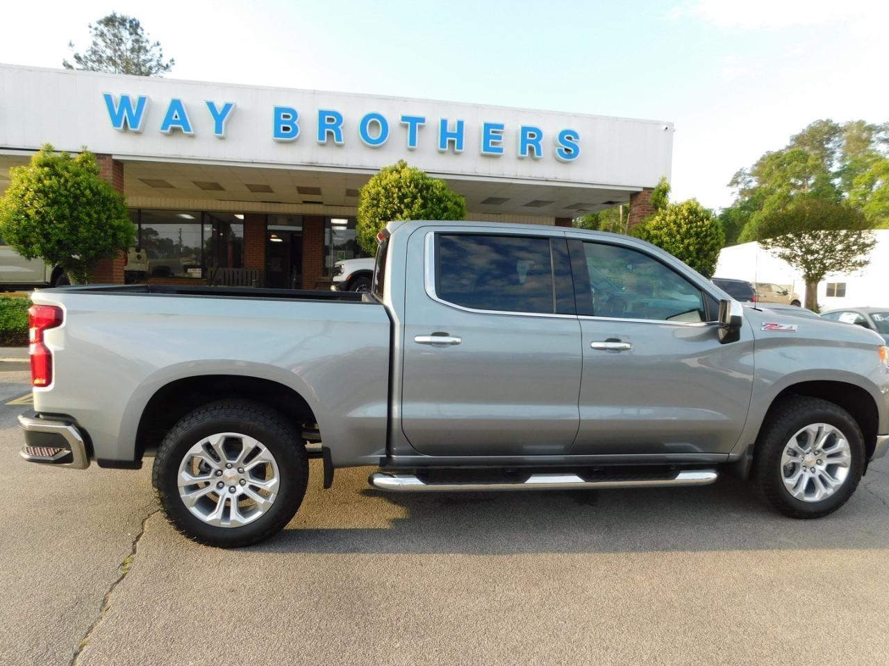 2026 Chevrolet Silverado 1500 4WD CREW CAB 147" LTZ