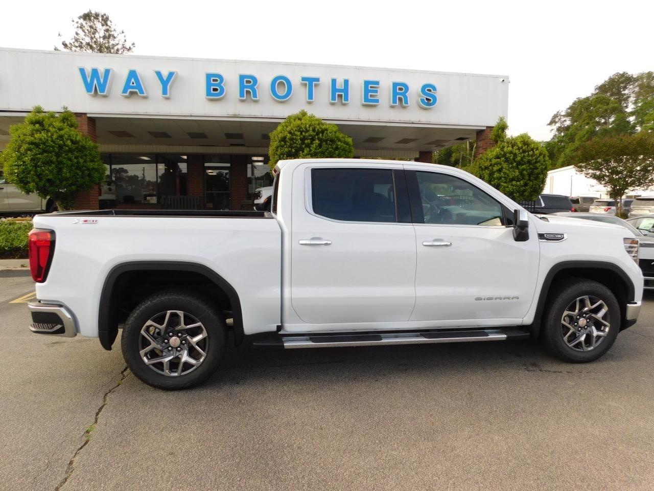 2026 GMC Sierra 1500 4WD CREW CAB 147" SLT