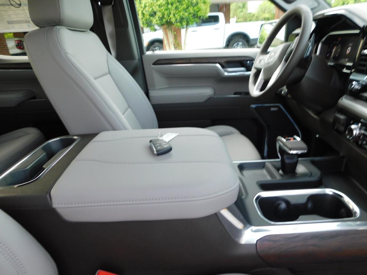 GMC Sierra 1500  2026