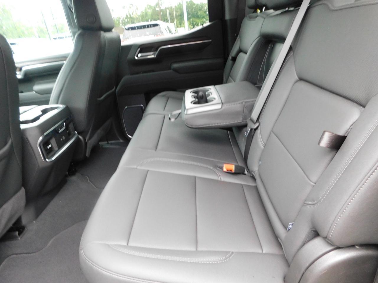 GMC Sierra 1500  2026