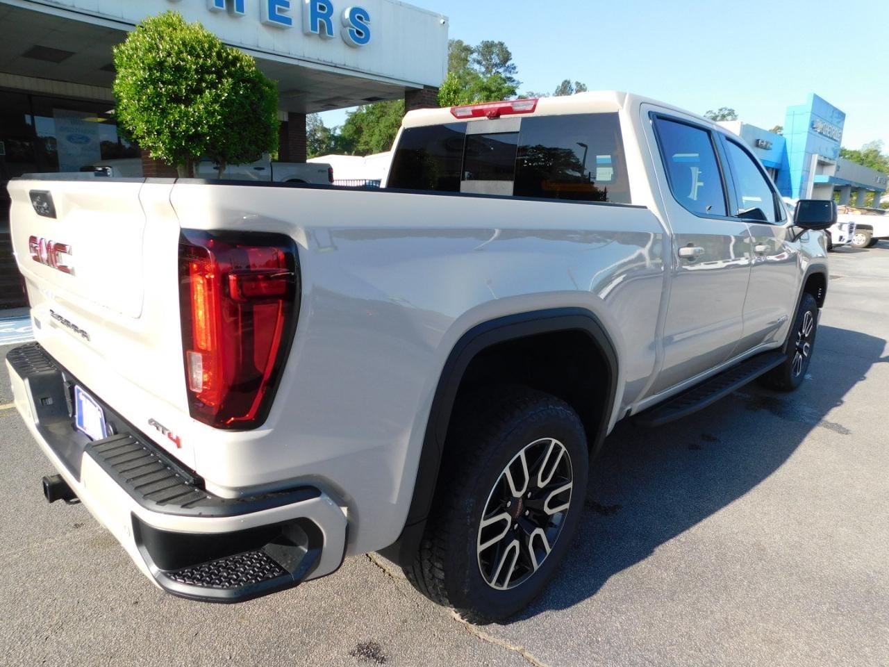 GMC Sierra 1500  2026