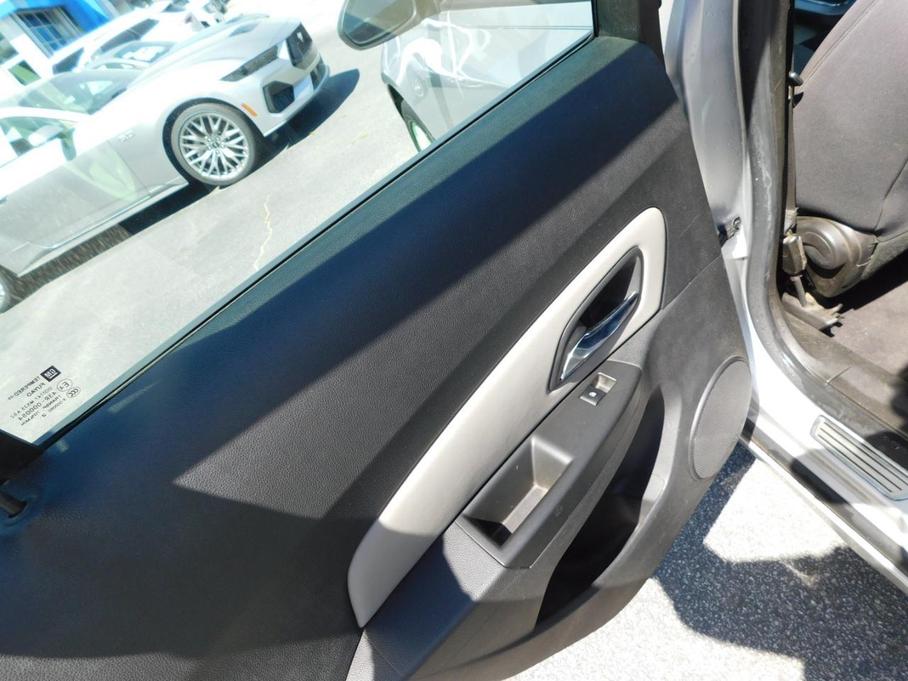 Chevrolet Cruze  2013