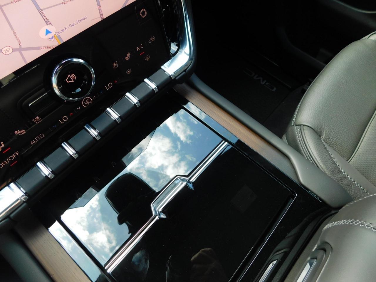 GMC Yukon  2026