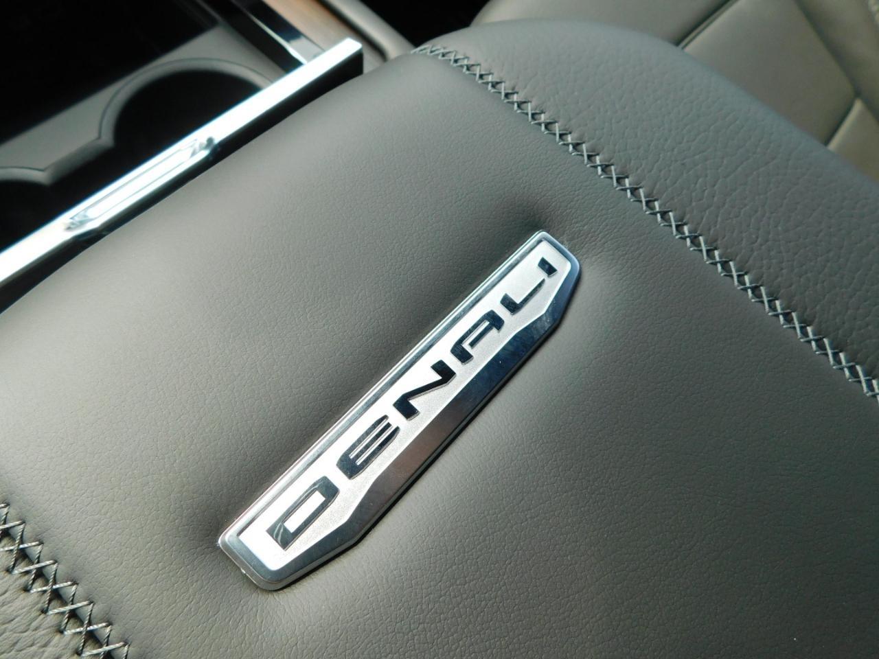GMC Yukon  2026
