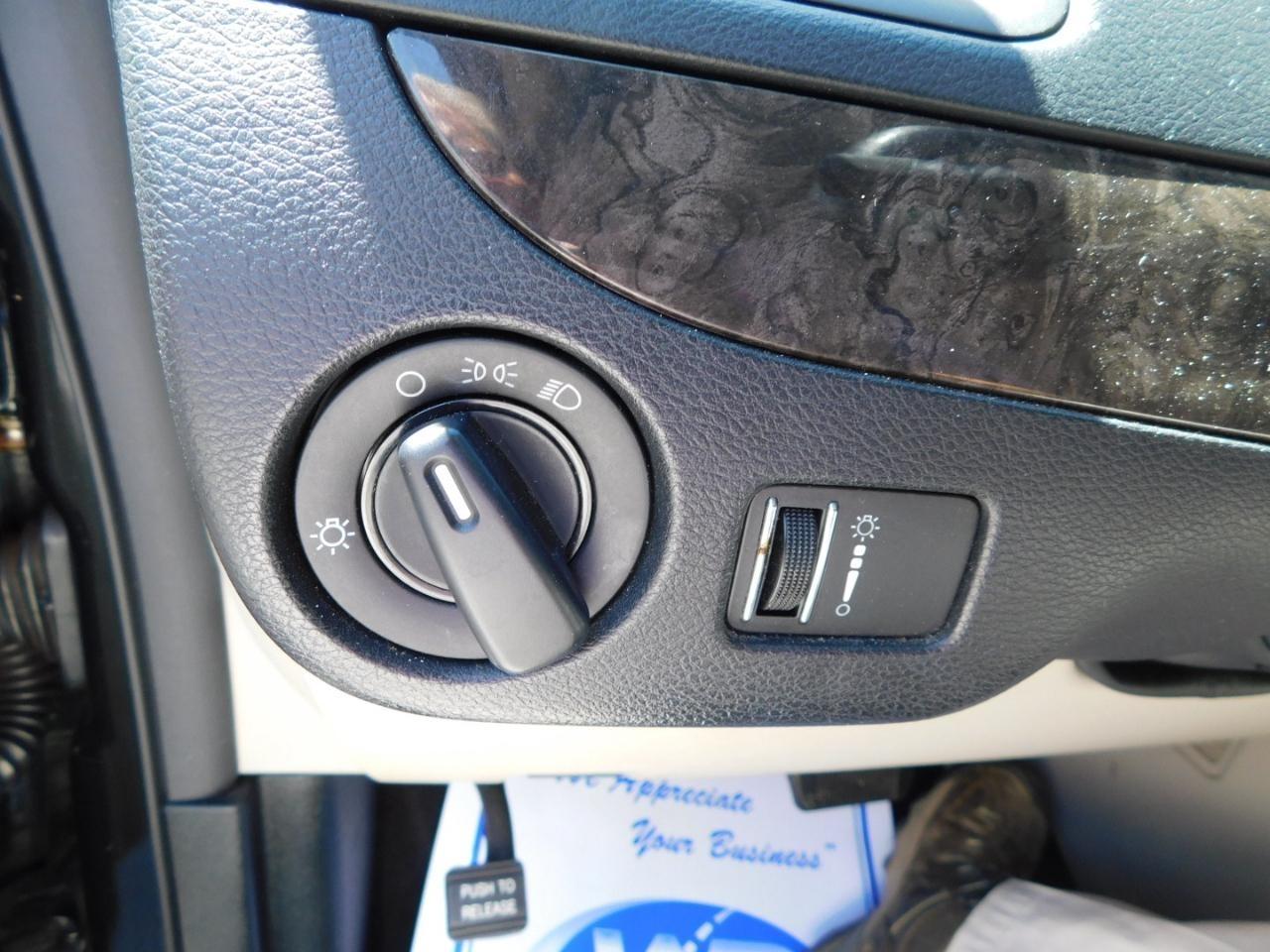 Dodge Grand Caravan  2011