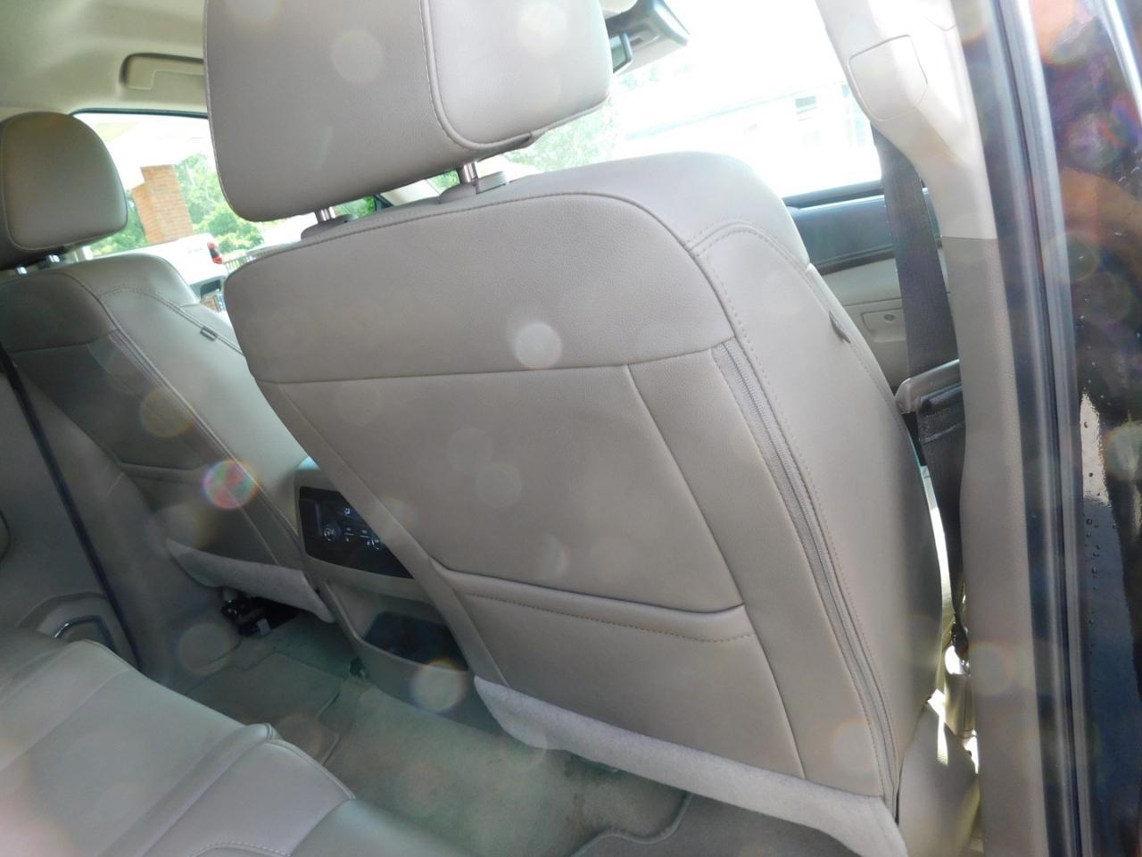 Chevrolet Suburban  2018