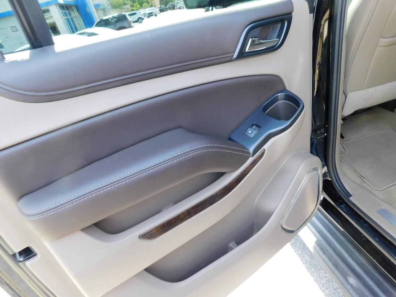 Chevrolet Suburban  2018