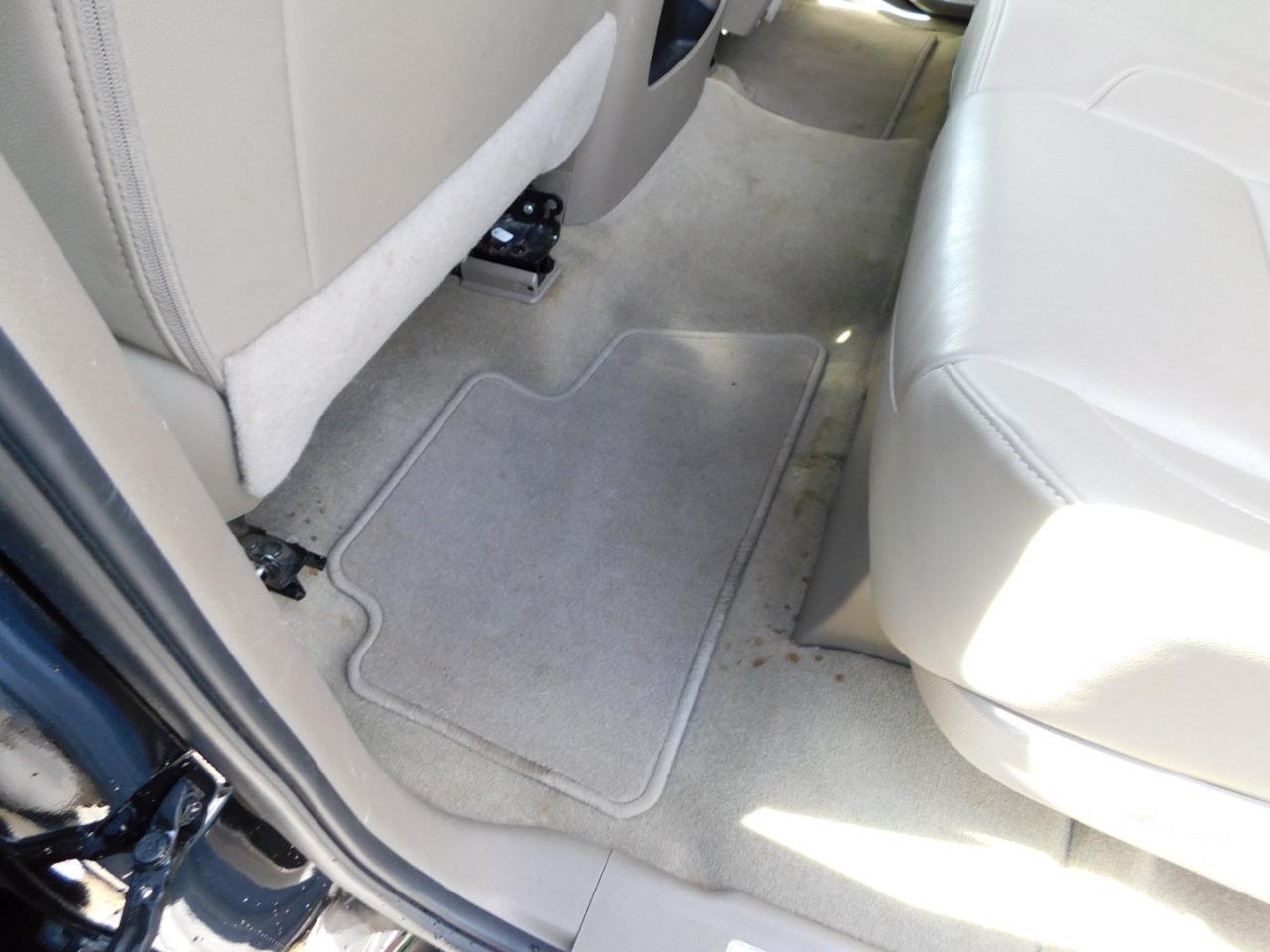 Chevrolet Suburban  2018