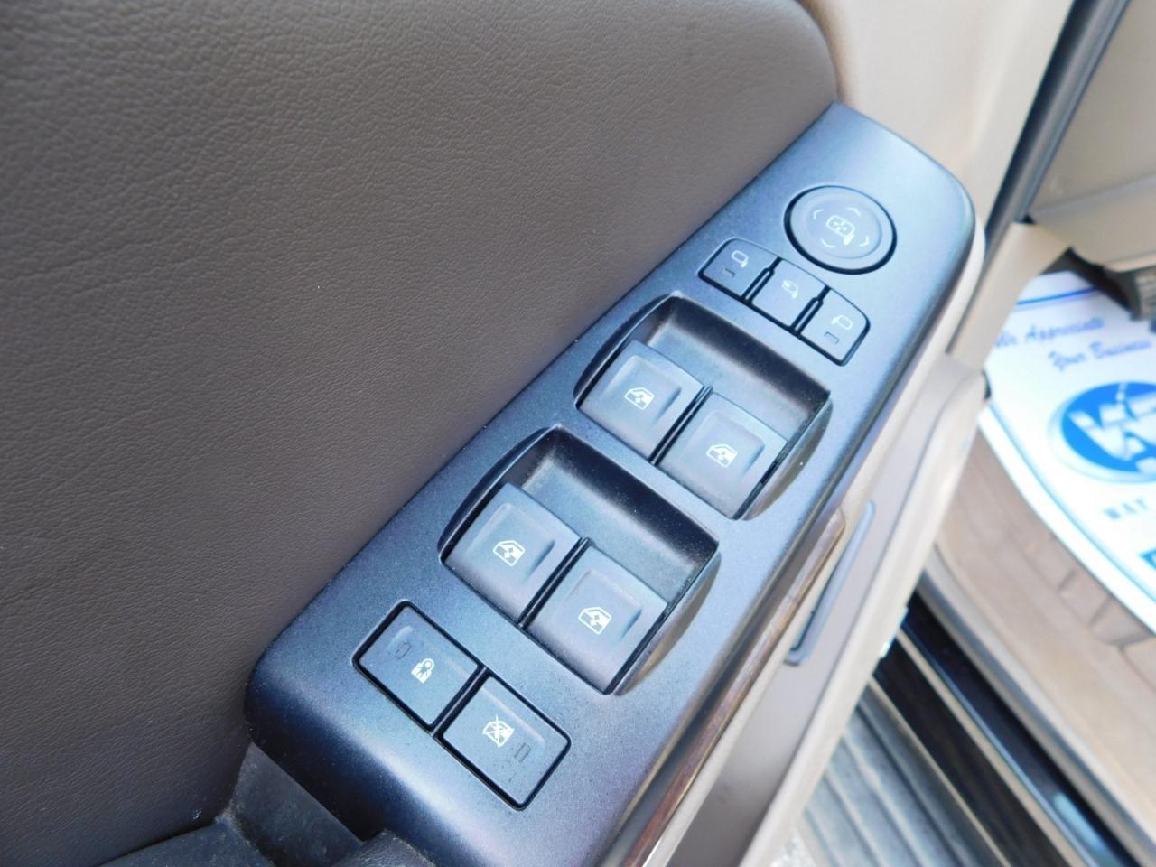 Chevrolet Suburban  2018