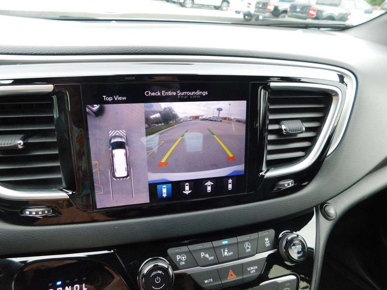 Chrysler Pacifica  2019