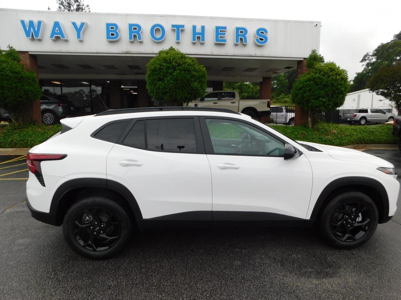 2026 Chevrolet Trax FWD 4DR LT
