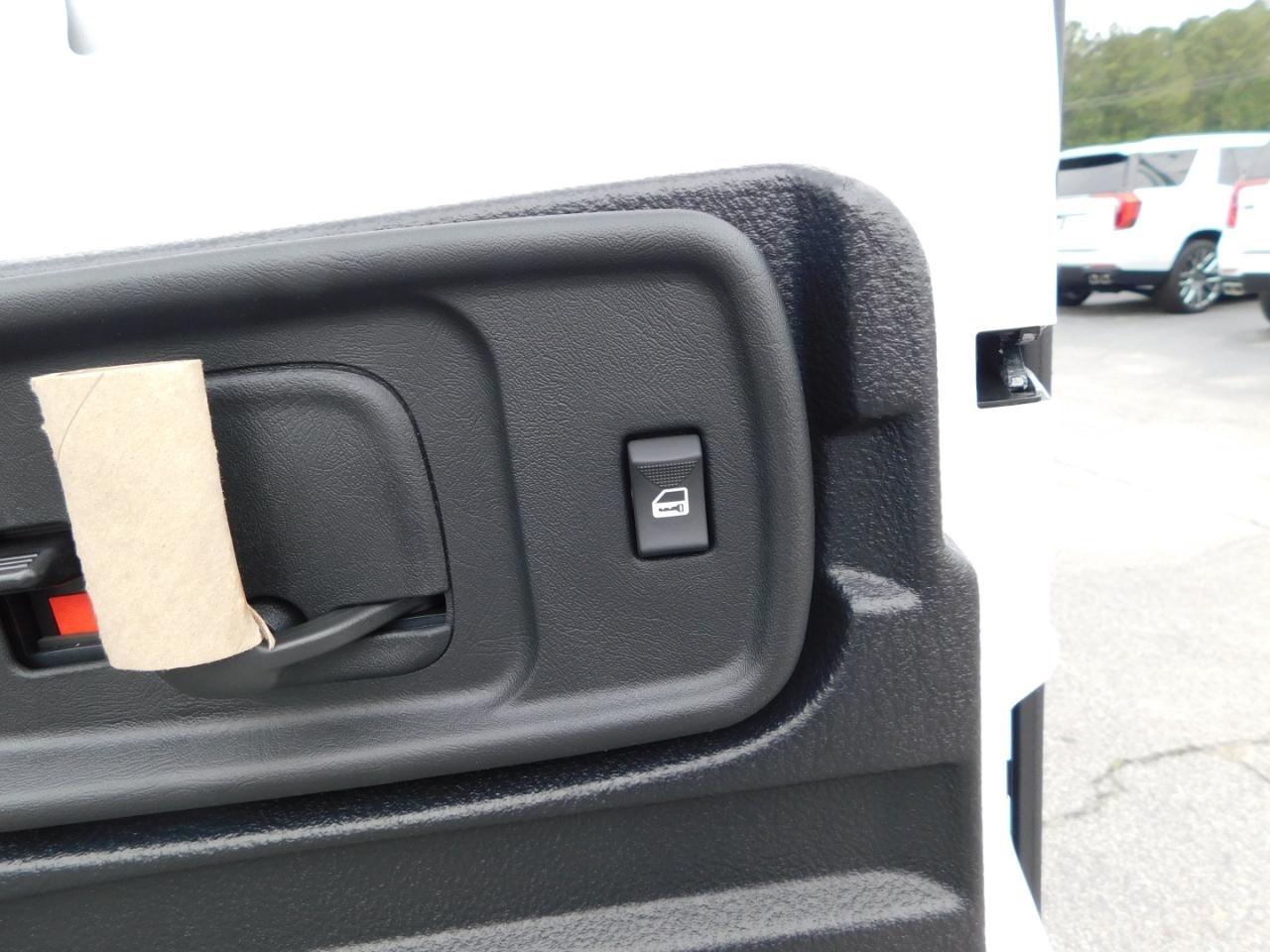 GMC Savana Cargo Van  2026