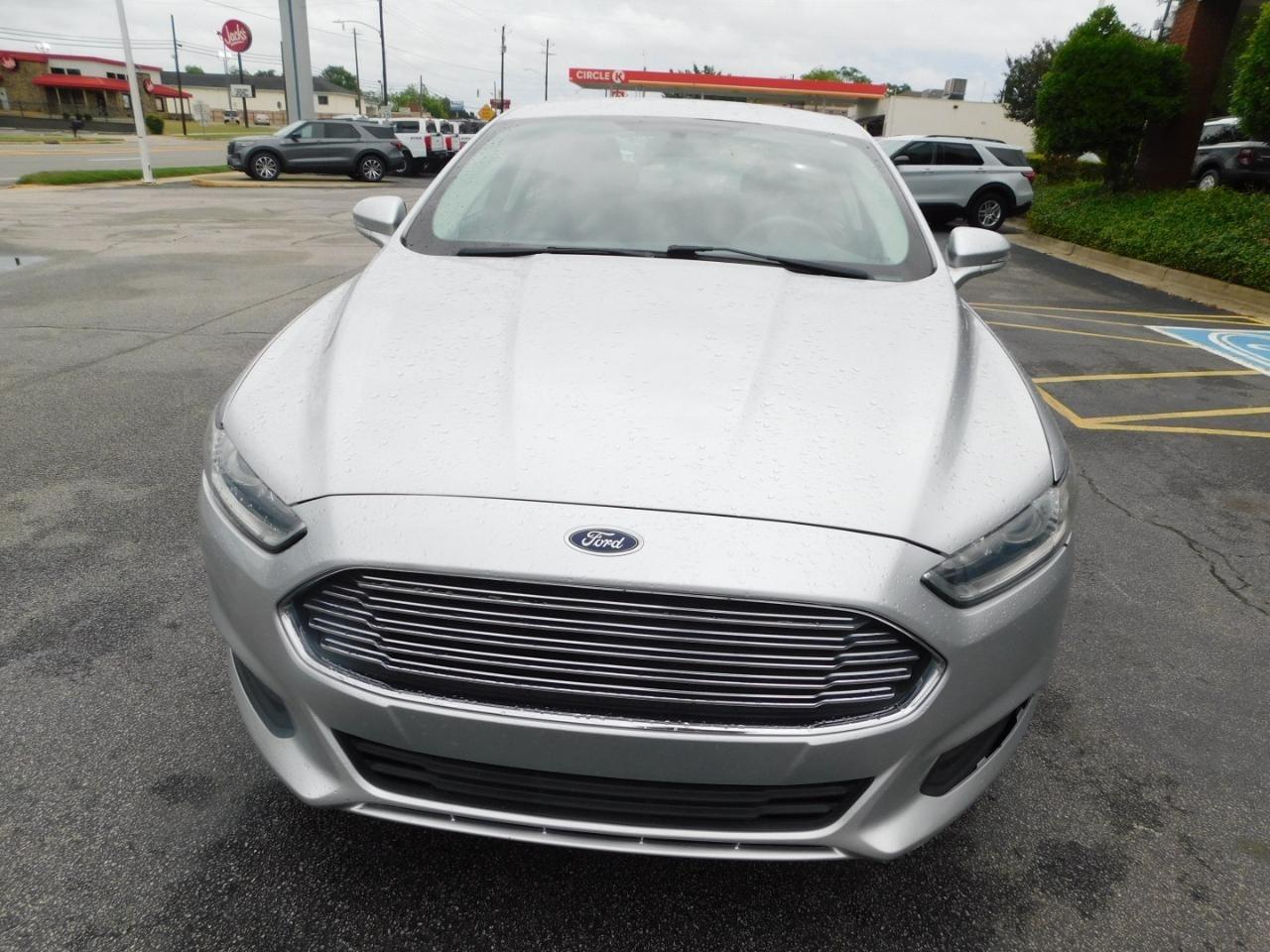 Ford Fusion  2016