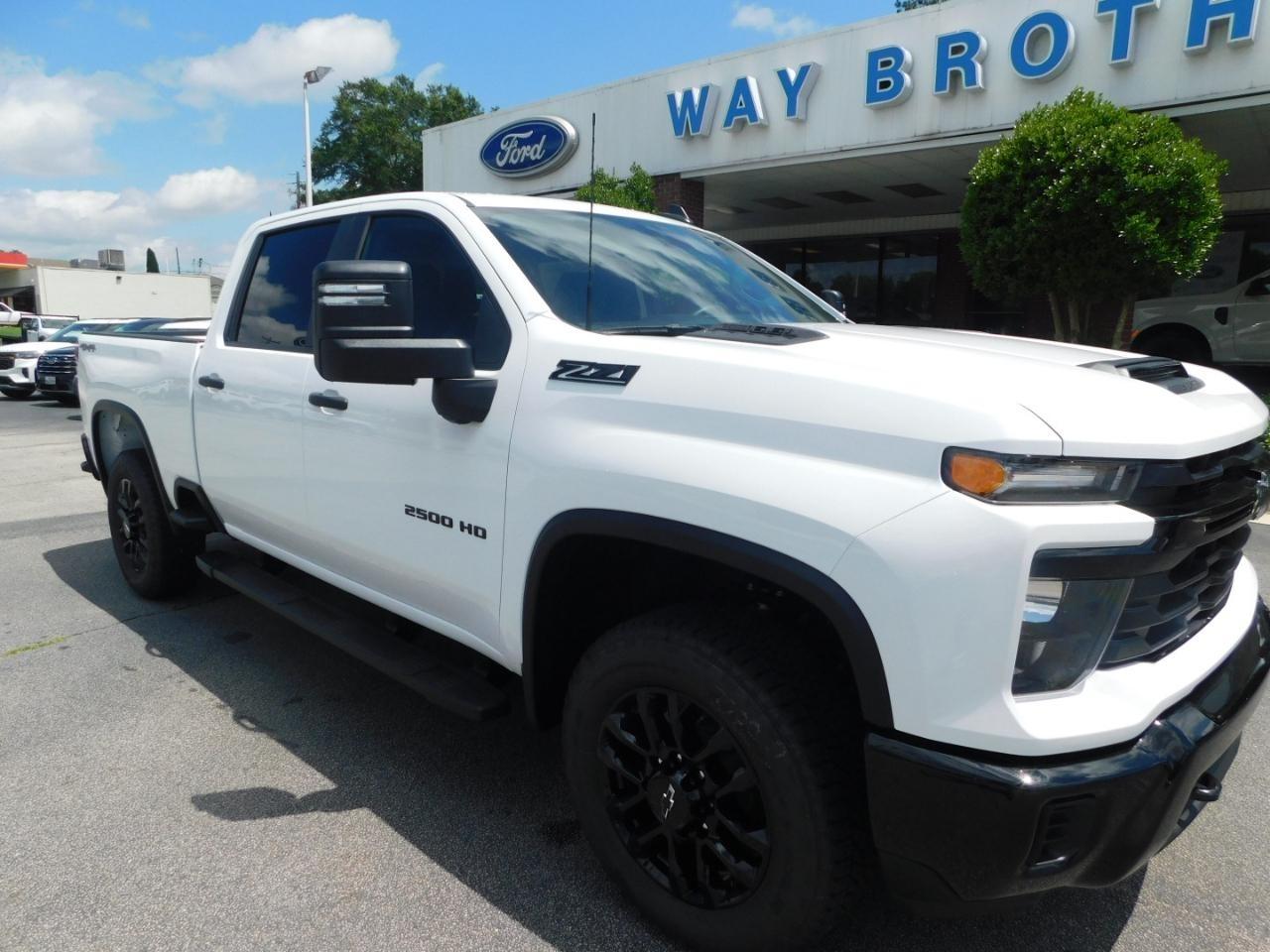 Chevrolet Silverado 2500HD  2026