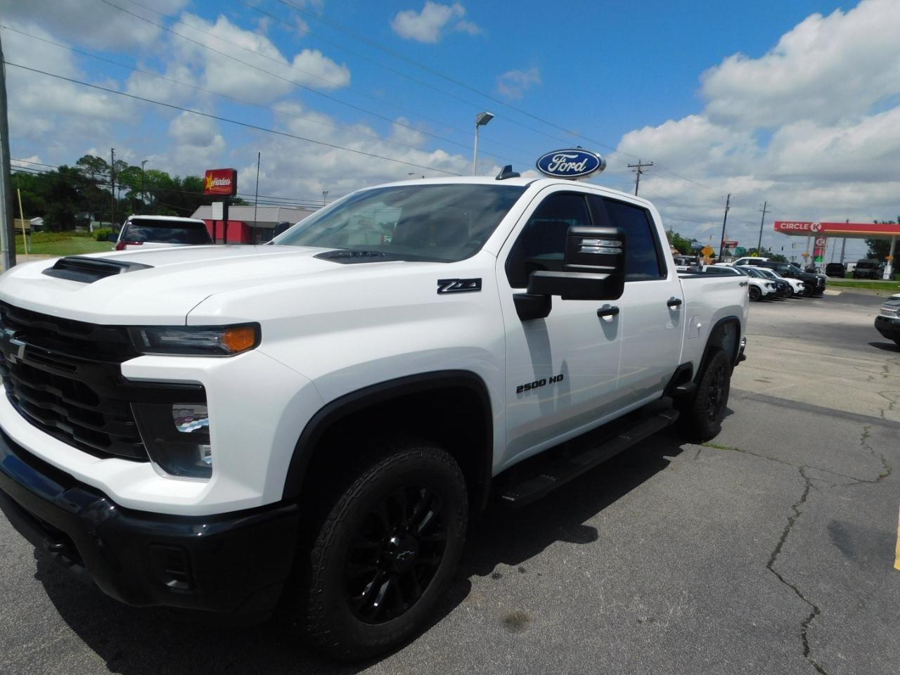 Chevrolet Silverado 2500HD  2026