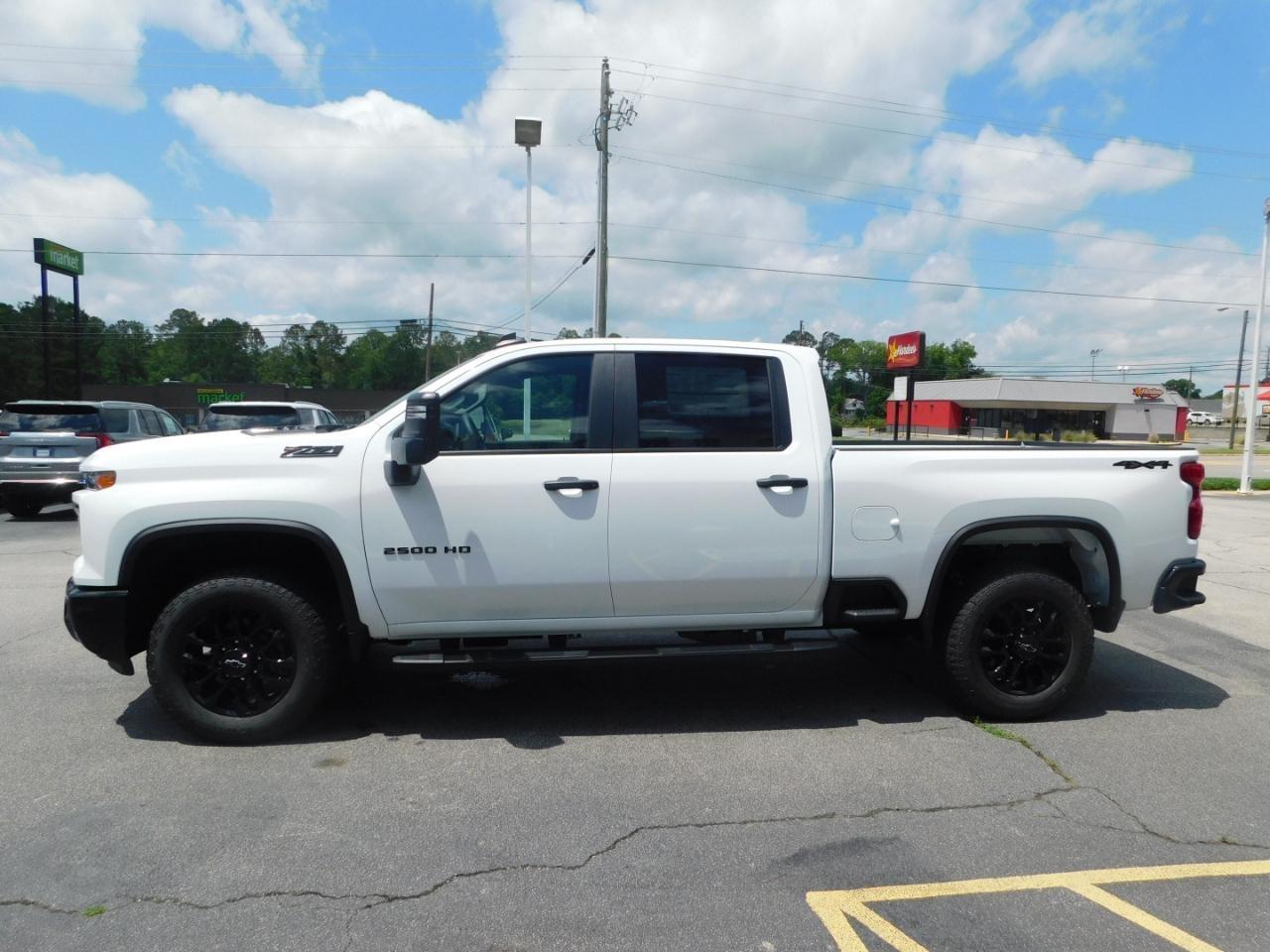 Chevrolet Silverado 2500HD  2026